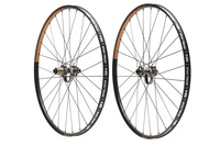 Koła NS BIKES Enigma Lite 29" / Rotary Boost 148x12 / Rotary 110x15 Black/Oil Rub